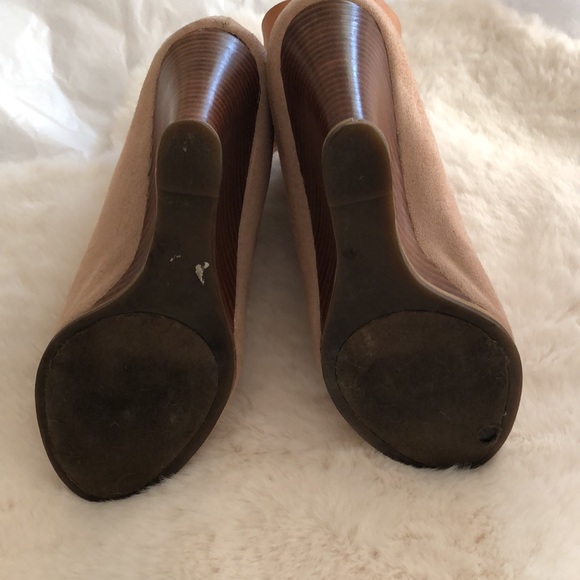 ZIGI SOHO • “STRUT” Wedge Faux Suede Booties with Gold Buckle Ankle Strap - Picture 10 of 16